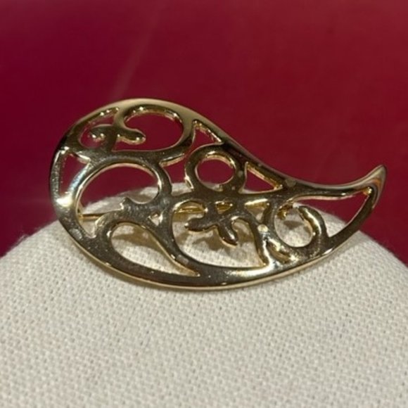 VTG GIVENCHY Gold Paisley Teardrop Open BROOCH - Picture 4 of 9